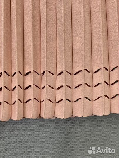 Костюм женский (кофта и юбка)