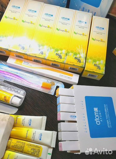 Зубные пасты, щётки