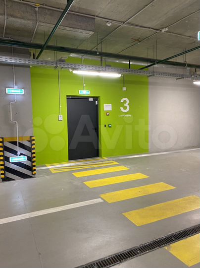 Машиноместо, 14 м²