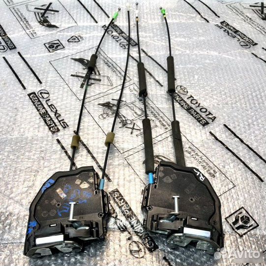 Замки дверей задние Lexus Es