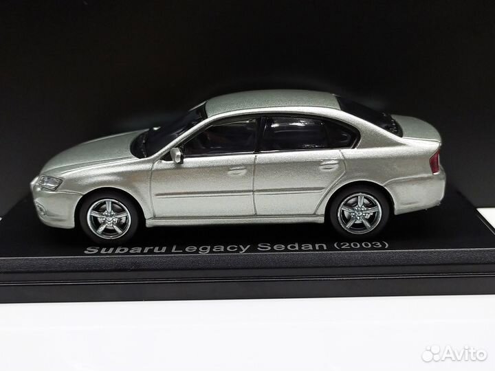 1:43 Subaru Legacy BL5