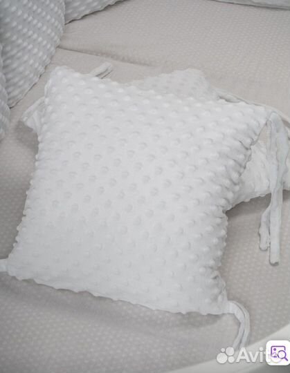 Бортики в детскую кроватку