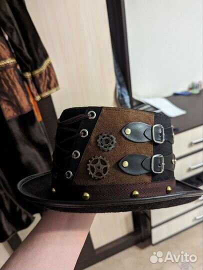 Костюм в стиле стимпанк (плащ и шляпа)