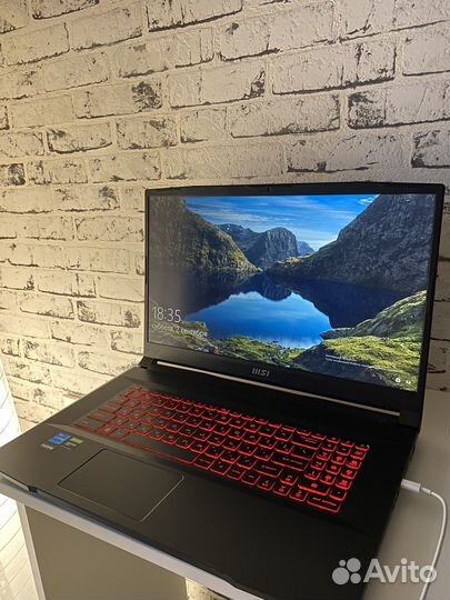 Новый Ноутбук MSI GF76 Katana