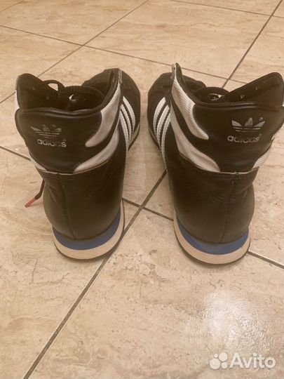 Кроссовки adidas jogging