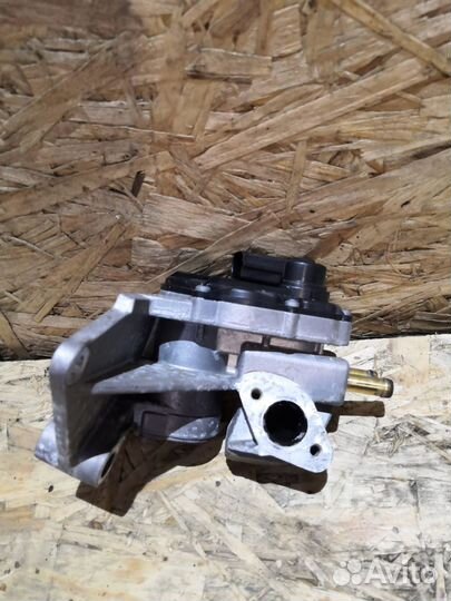 Клапан EGR Volkswagen Passat B6 2.0 BVY