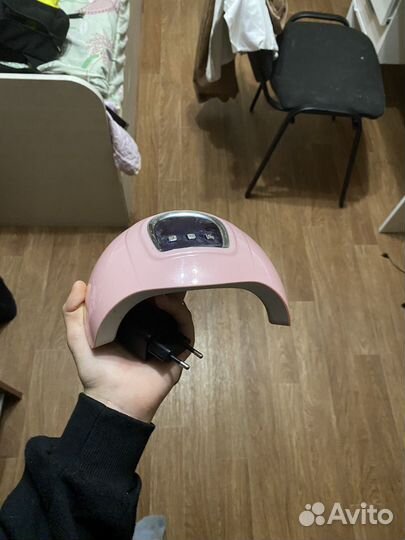 Лампа для маникюра