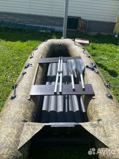 Надувная лодка пвх б/у под мотор