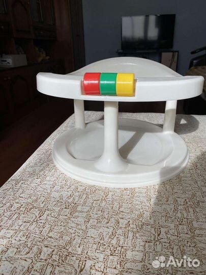 Стульчик для купания в ванной