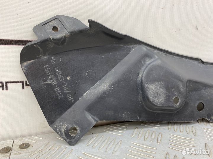 Б/У накладка фонаря (под фару, фонарь, стоп