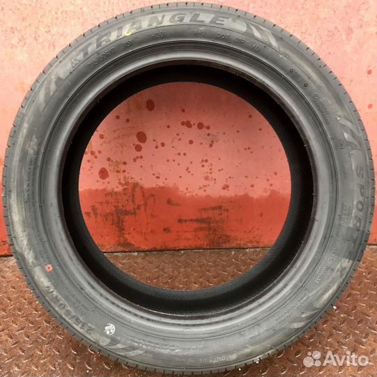 Triangle TH201 215/50 R17 95Y