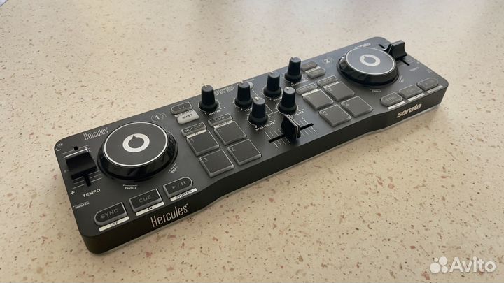 DJ-контроллер Hercules DJ Control Starlight