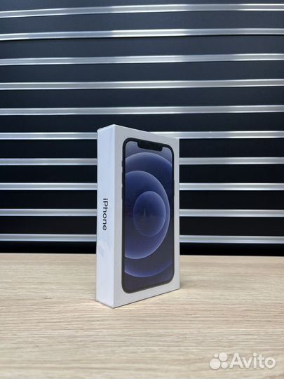 iPhone 12 64GB Черный Новый