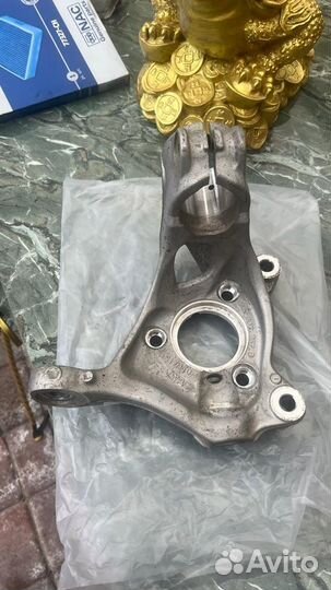 Поворотный кулак WV Tiguan