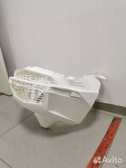 502007742 Панель передняя лодка белая G4 Ski-Doo