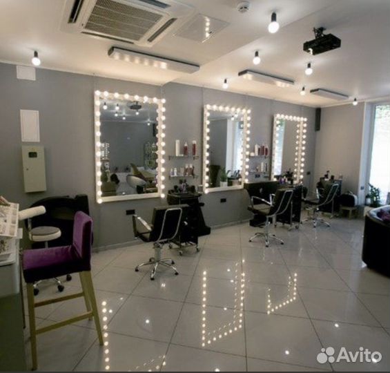 Требуется мастер маникюра