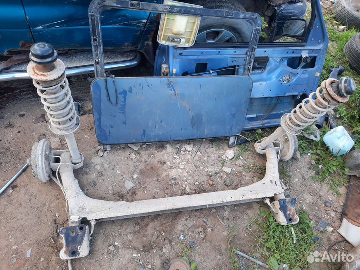 Задняя балка golf 2