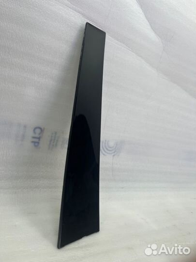 Накладка стойки двери задняя левая Toyota Camry