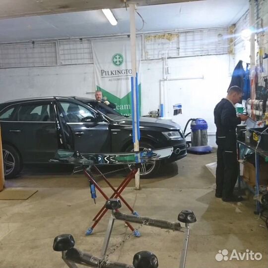 Лобовое стекло Kia Rio