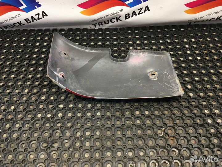 Бампер передний левый Renault Magnum