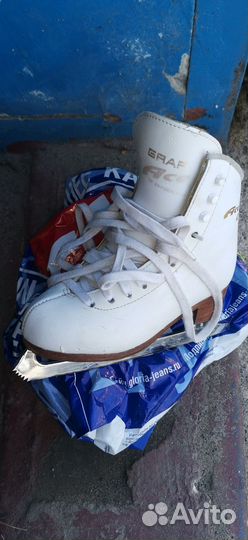 Коньки фигурные граф