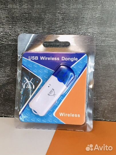 Bluetooth - адаптер USB / Без AUX / В машину