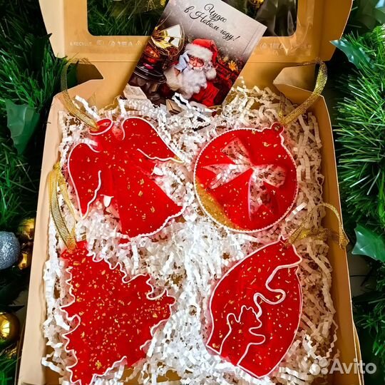 Елочные игрушки из эпоксидной смолы