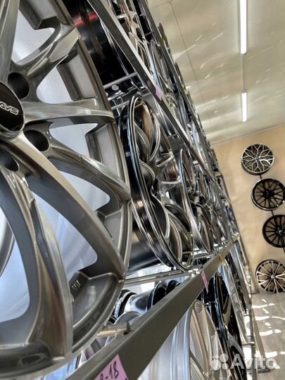 Yokohama Bluearth ES32 215/55 R17 94V