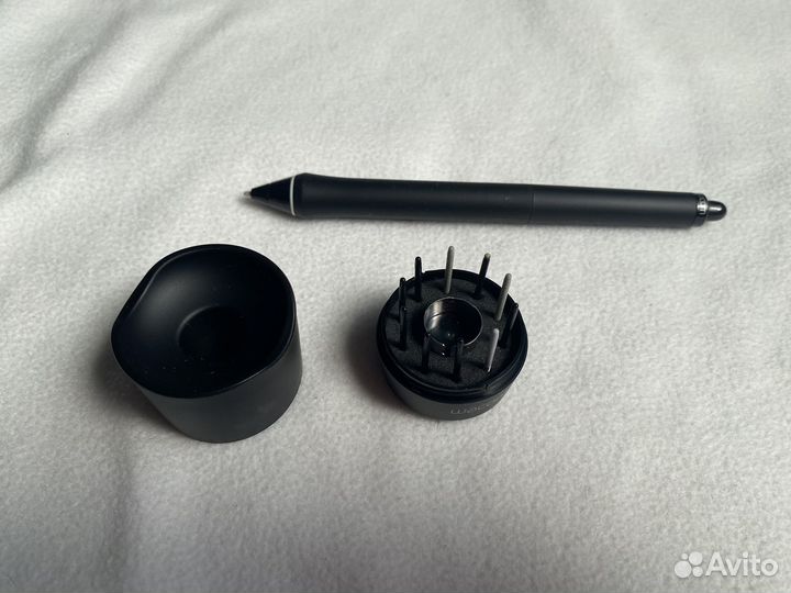 Графический планшет Wacom intuos pro L