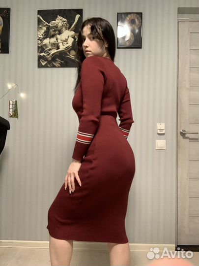 Платье трикотажное женское