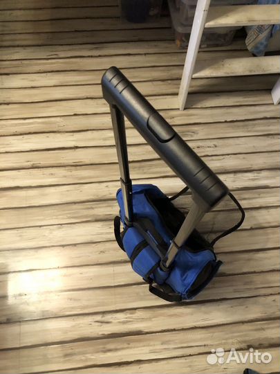 Рюкзак-переноска на колесиках