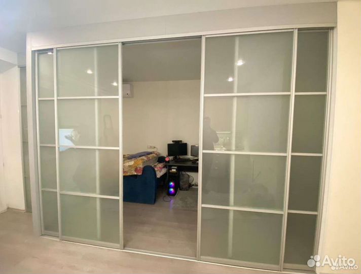 Межкомнатные перегородки из стекла