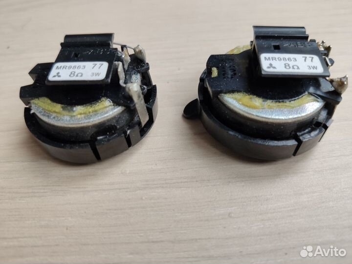 MR986377 динамик twitter Mitsubishi