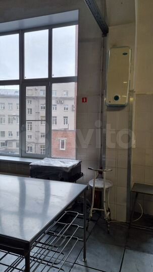 Производство или склад, 487 м² у метро