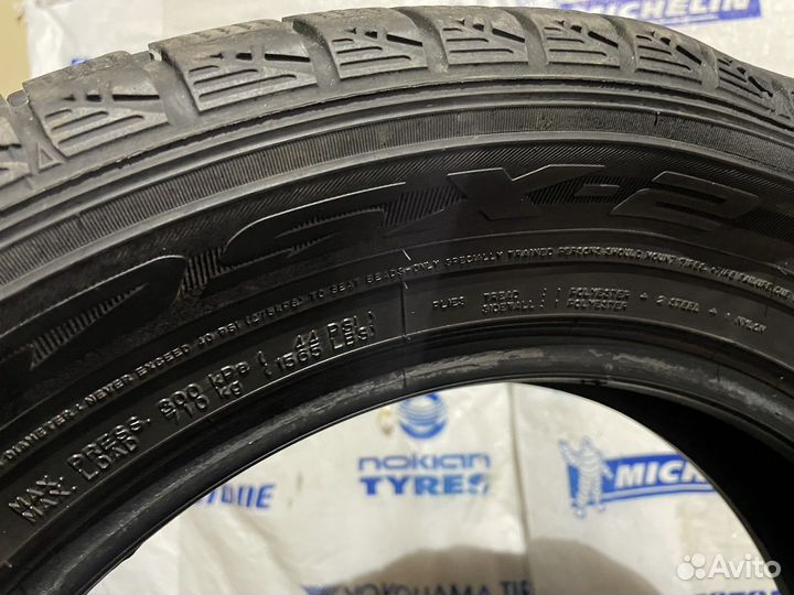 Dunlop DSX-2 215/60 R17