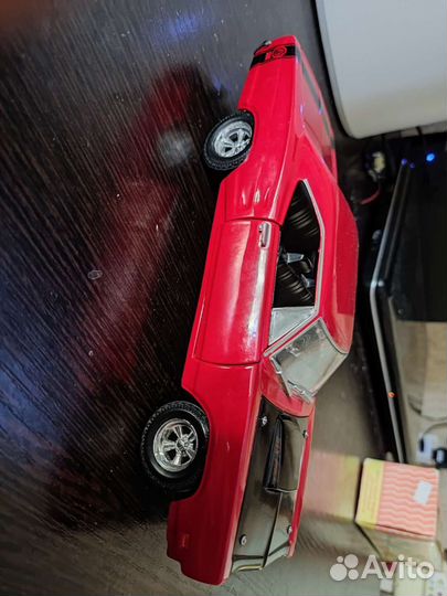 Dodge модель 1:24