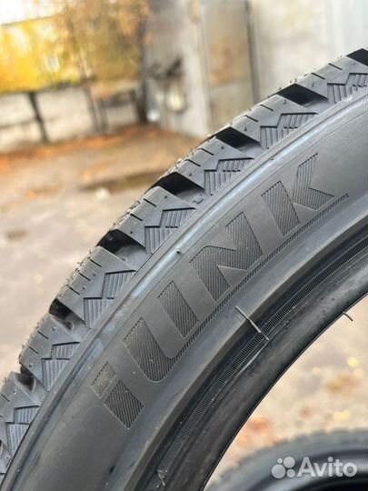 iLink Wintervorhut Stud II 235/50 R18