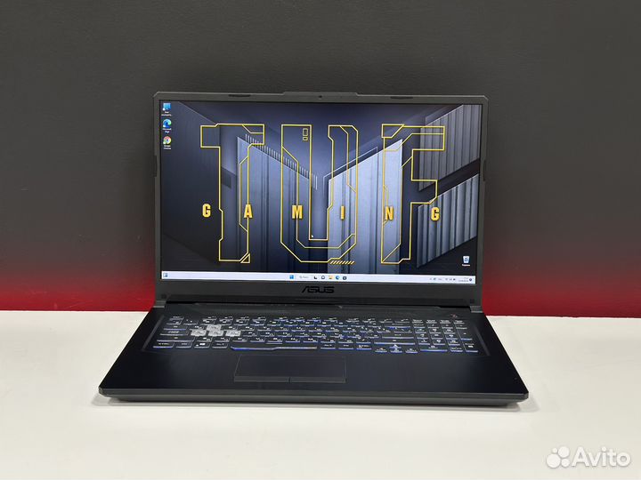 Игровой Asus TUF 17.3