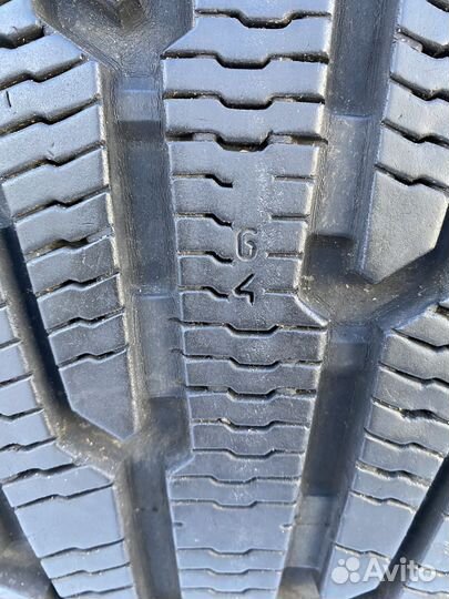 Nokian Tyres Hakkapeliitta R SUV 275/40 R20 106R
