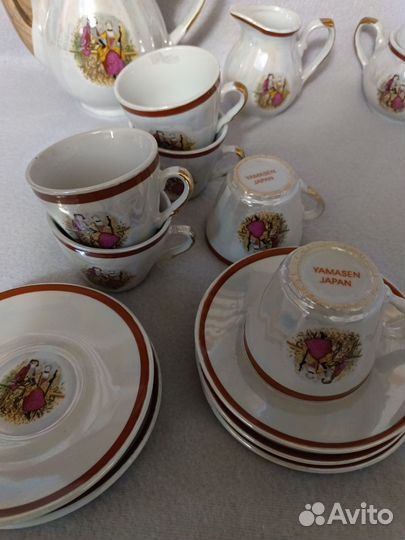 Кофейный сервиз Мадонна, Япония