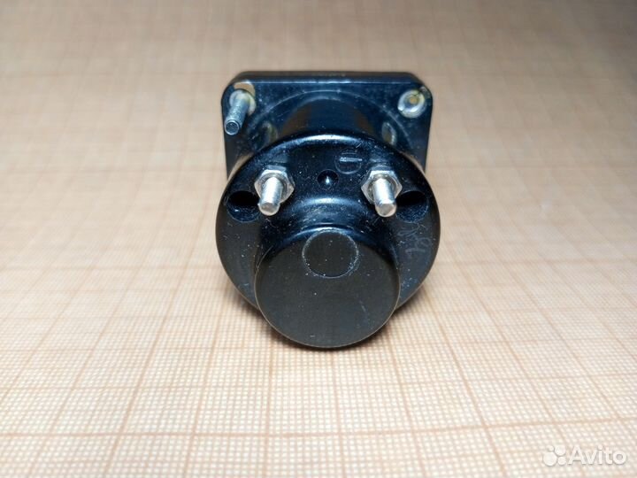 Миллиамперметр 1-0-1мА М4203