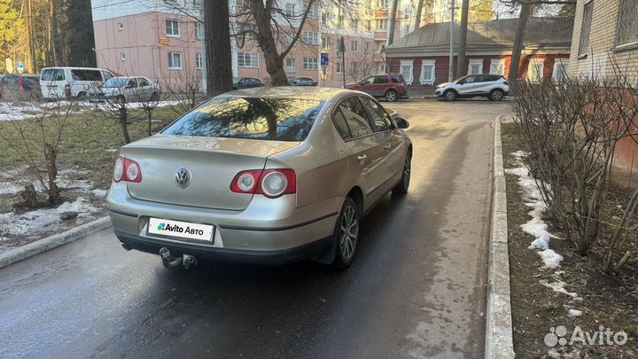 Volkswagen Passat 1.6 МТ, 2007, 260 000 км