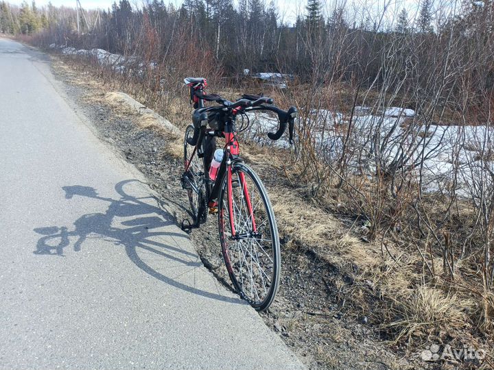 Шоссейный велосипед Cube