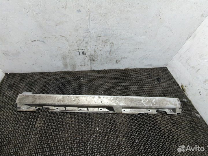 Накладка на порог Volvo V50, 2009