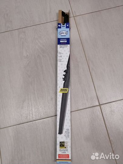 Щётка новая стеклоочистителя