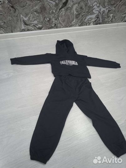 Одежда для девочек