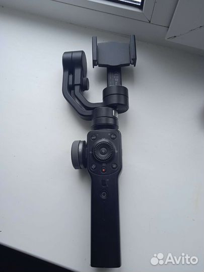 Стабилизатор zhiyun smooth 4