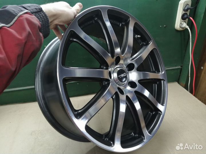 Диски 5x114,3 R18 7.5J Et47 Toyota TRD Rays (Japan