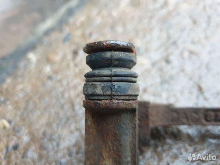 Скоба заднего суппорта Chevrolet Lacetti Лачетти