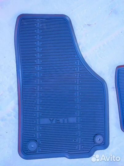 Автомобильные коврики резиновые на шкода йети